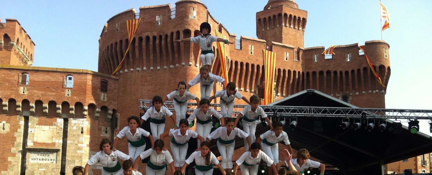 Camping Le Floride Le Barcarès (66) : Falcons Traditional Catalan Festival