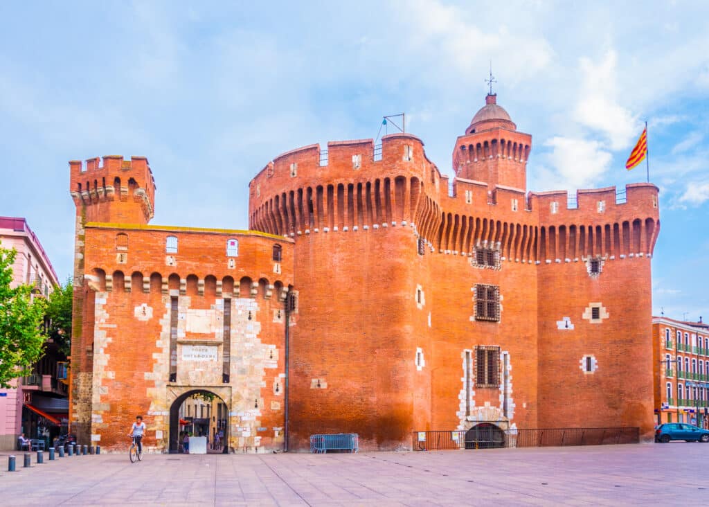 Camping Le Floride Le Barcarès (66) : Castillet Tower Hosting A Museum Of History And Culture In Perpignan, France